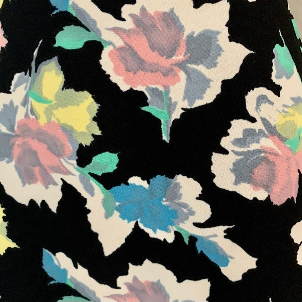 OASIS Floral Crepe Colorful Mini Skirt - Picture 5 of 14